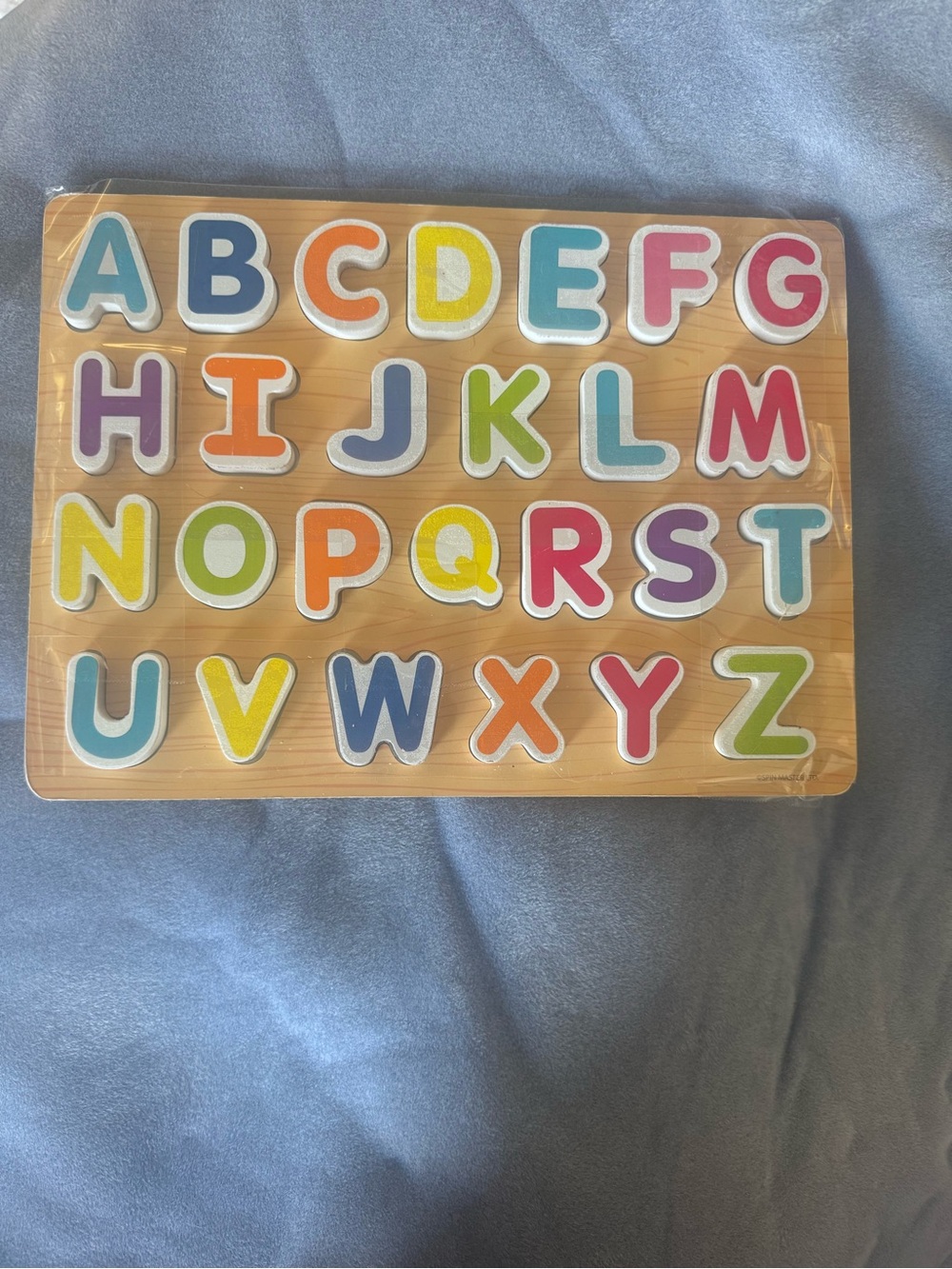 Kids learning puzzles (2)